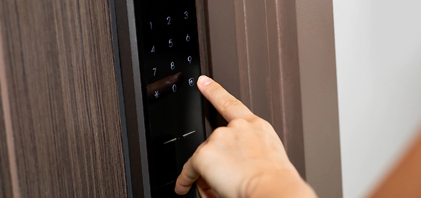 Smart Electric Locks Replacement Services in North Chicago, IL