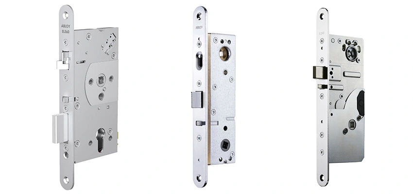 ASSA-Abloy Locks Hinge Repair in North Chicago, Illinois