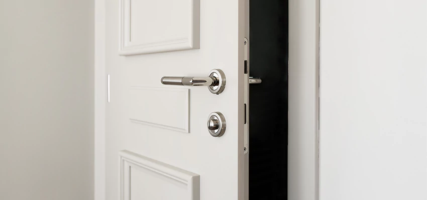 Folding Bathroom Door With Lock Solutions in North Chicago, IL