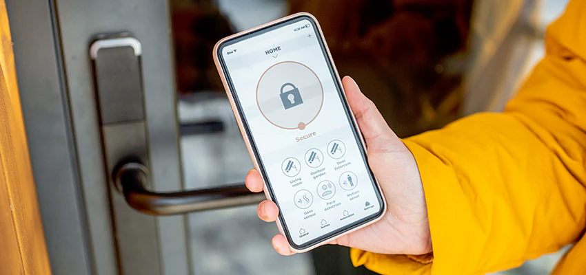 Home Security Push Button Lock Upgrades in North Chicago, Illinois